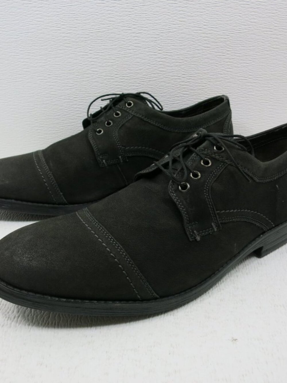 Clarks Nubuck Leather Cap Toe Derby Oxfords Men's Fashion Footwear Shoes Sz 13